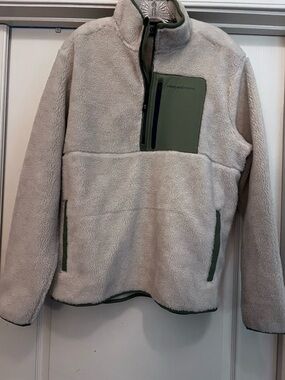 Vineyard Vines Cream Sherpa Pullover with Olive Trim